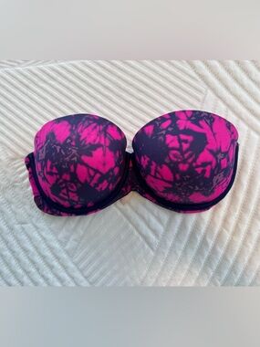 Victoria's Secret Strapless Molded Bandeau in Hot Pink and Navy Abstract